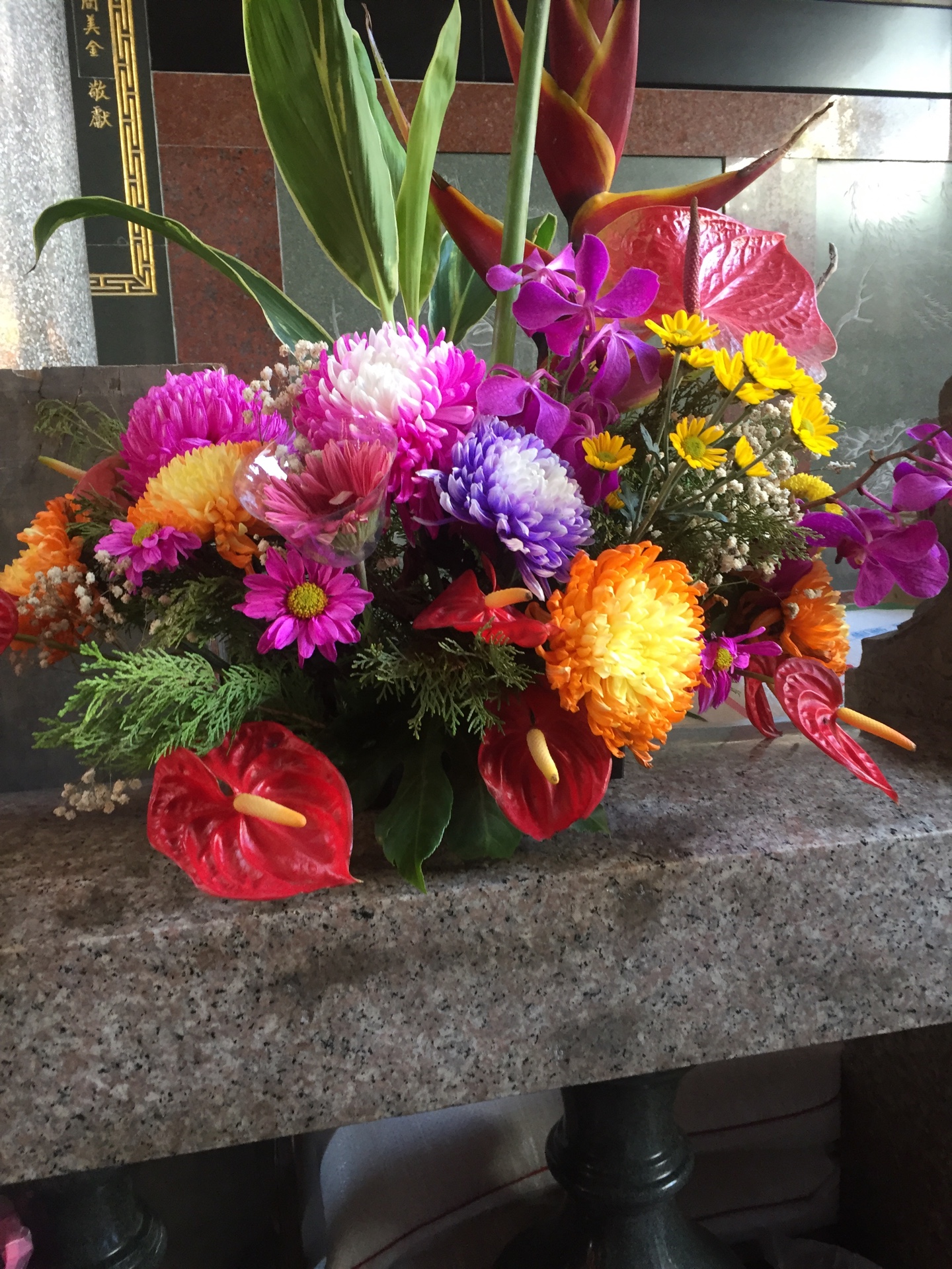 編號:F00014----心誠敬神花籃